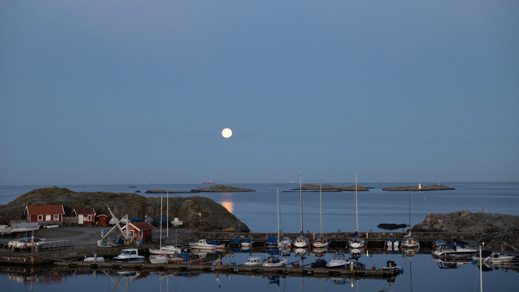 Solnedgång över Klädesholmen